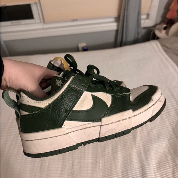 Nike Dunk Low Disrupt Dark Green White - Picture 5 of 6